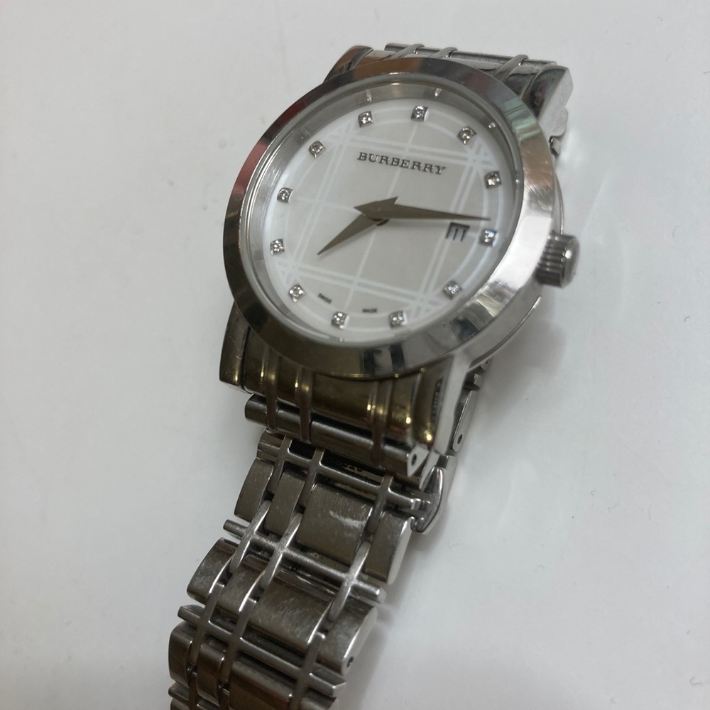 Burberry Diamond Women’s Heritage watch BU1370